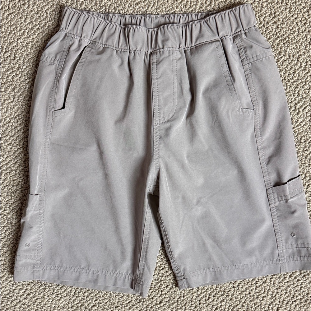 Magellan Outdoors fish gear khaki Cargo Shorts